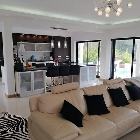 Casa Do Lago, Lagos Perto 别墅 蒙希克